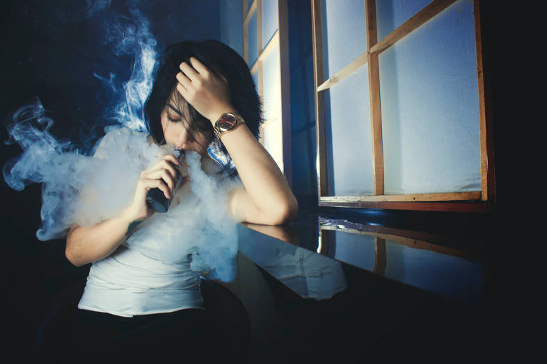 Neutral base for electronic cigarette what it is and what it is used for
