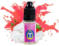 Fruity flavour bottle for e-cigarette with Strawberry cream