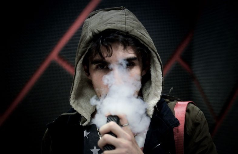 e-cigarette for pulmonary vaping