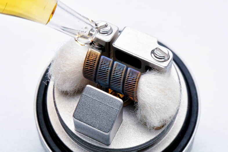 Heat-damaged resistor whose cotton has been replaced