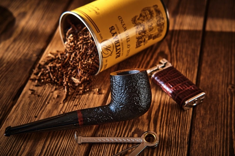 Brief history of the traditional pipe